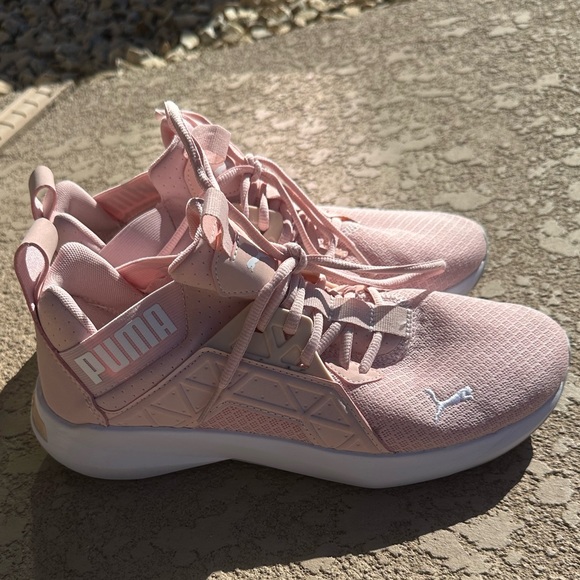 PUMA Women's Softride Enzo Nxt Running Shoe SIZE 9.5 Medium Width Soft Pink - Picture 7 of 11